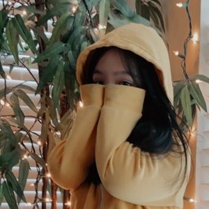 Meet your Posher, Lena